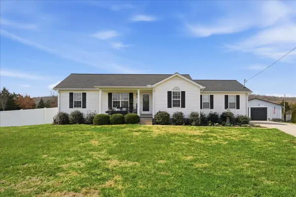 307 Lindsey Ln, Murfreesboro, TN 37129