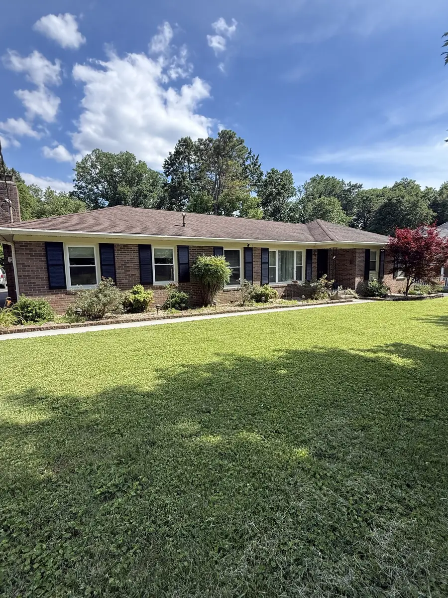 106 Millbrooke Dr, Hopkinsville, KY 42240 - #3