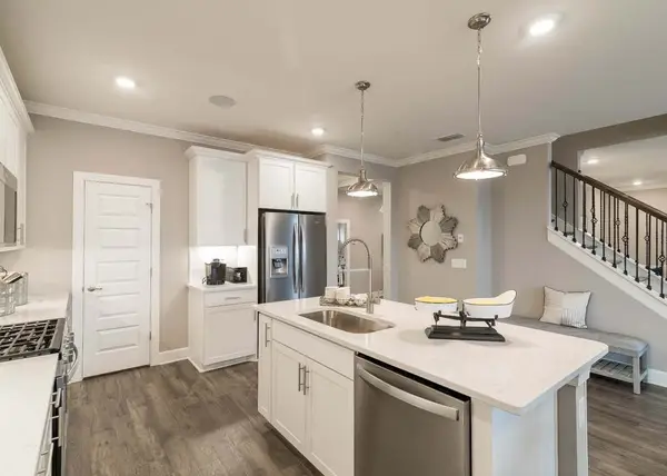 1111 Carlisle Pl, Mount Juliet, TN 37122