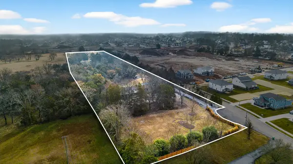 719 Hancock Ln, Lebanon, TN 37087