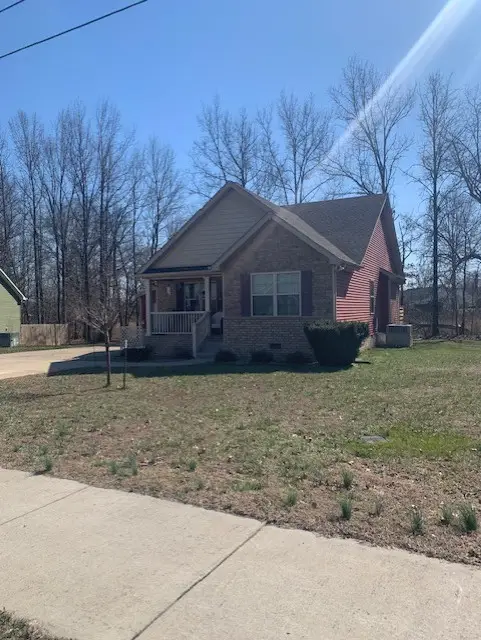 109 Tanesha Ct, Portland, TN 37148