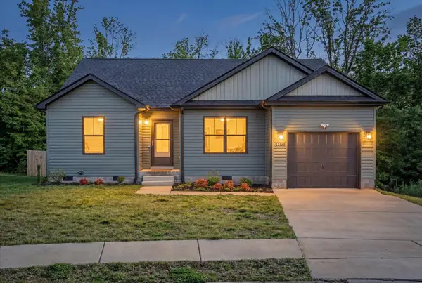 1472 Isaiah Dr, Clarksville, TN 37042