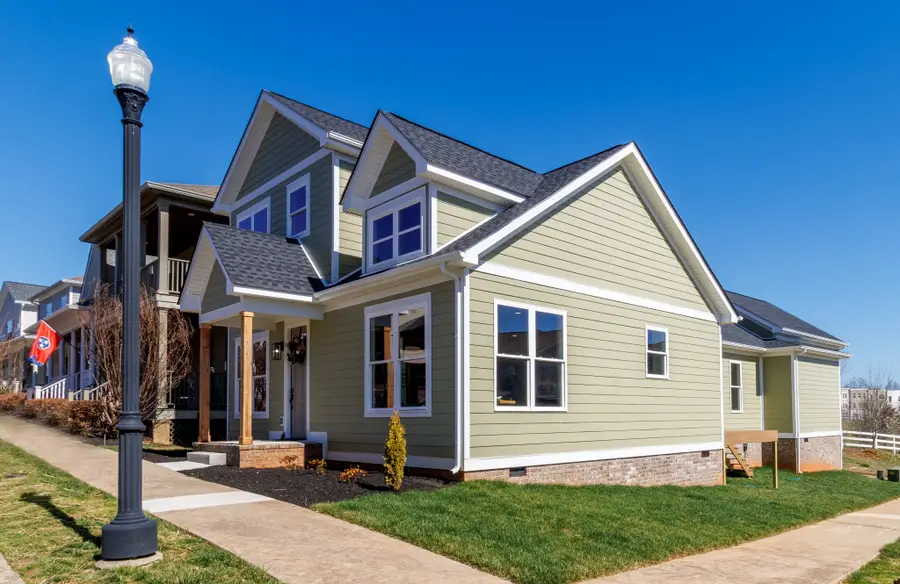 329 Augusta Ave, Pleasant View, TN 37146 - #2