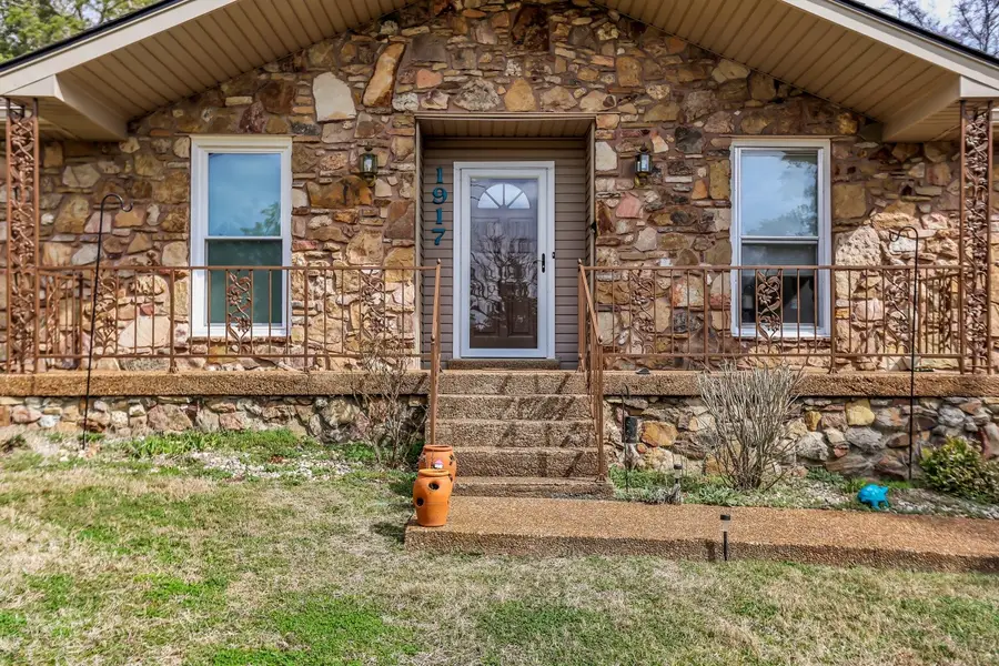 1917 Graceland Dr, Goodlettsville, TN 37072 - #3