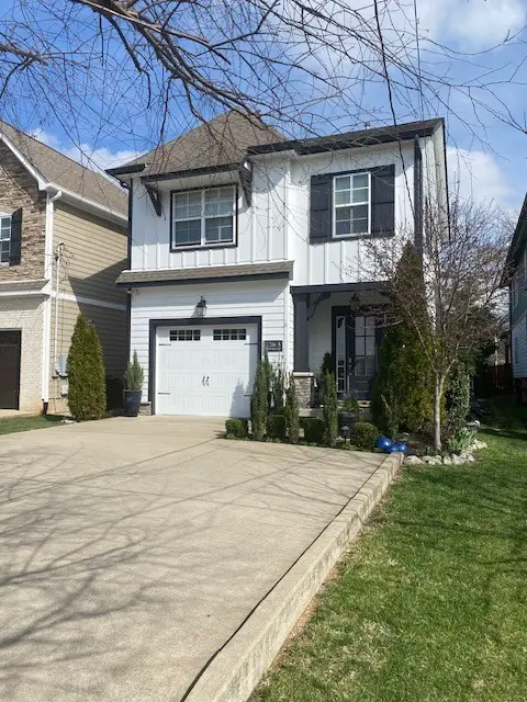 1206A Rosebank Ct, Nashville, TN 37206