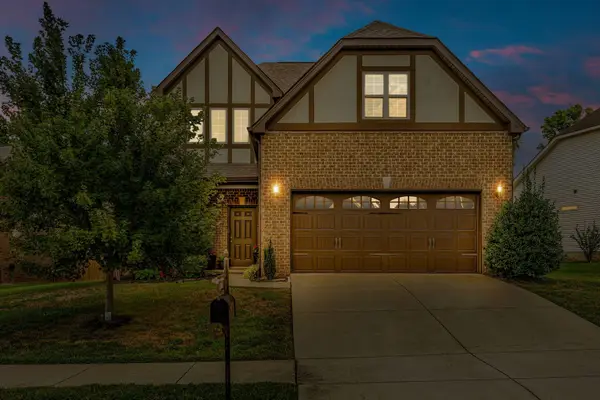 1360 Coates Ln, Gallatin, TN 37066