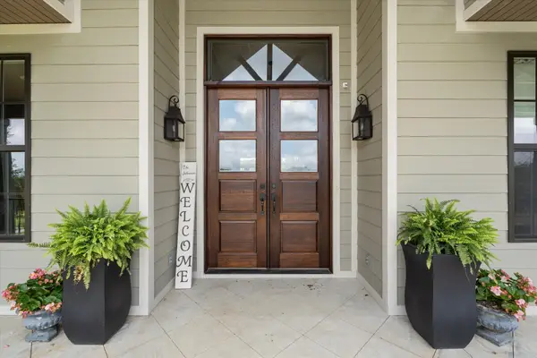 1135D Center Point Rd, Hendersonville, TN 37075