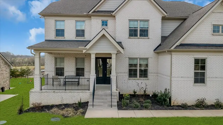 3242 Chase Point Dr, Franklin, TN 37067 - #3