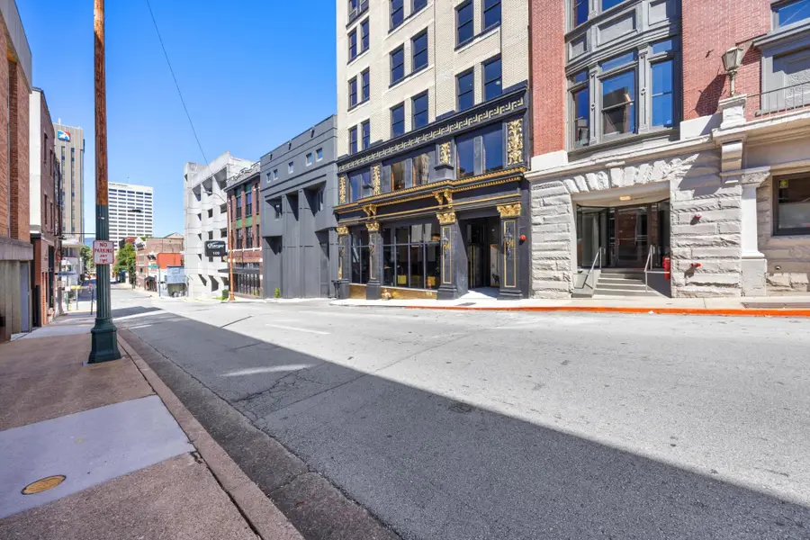 117 E 7th Street #503-B, Chattanooga, TN 37402 - #3