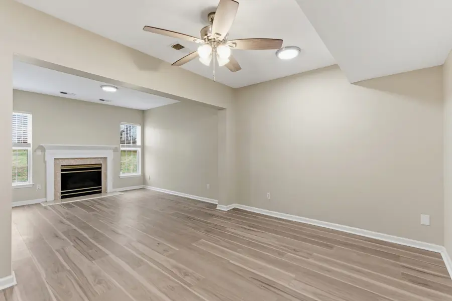 658 Huffine Manor Cir, Franklin, TN 37067 - #3