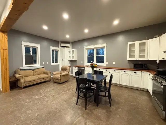 607 Rocky Dr, Dickson, TN 37055 - #3