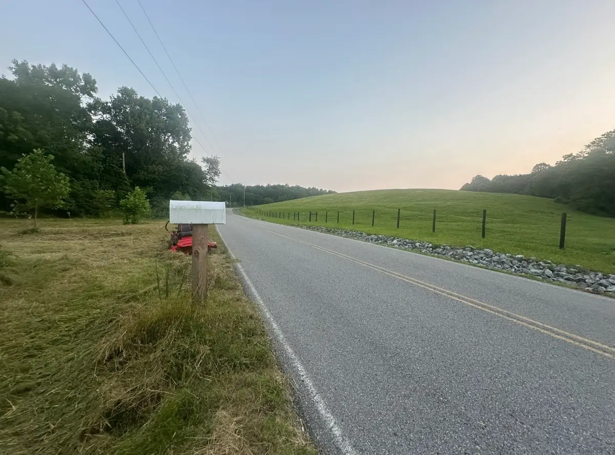 1527 Old Gallatin Rd, Portland, TN 37148 - #1