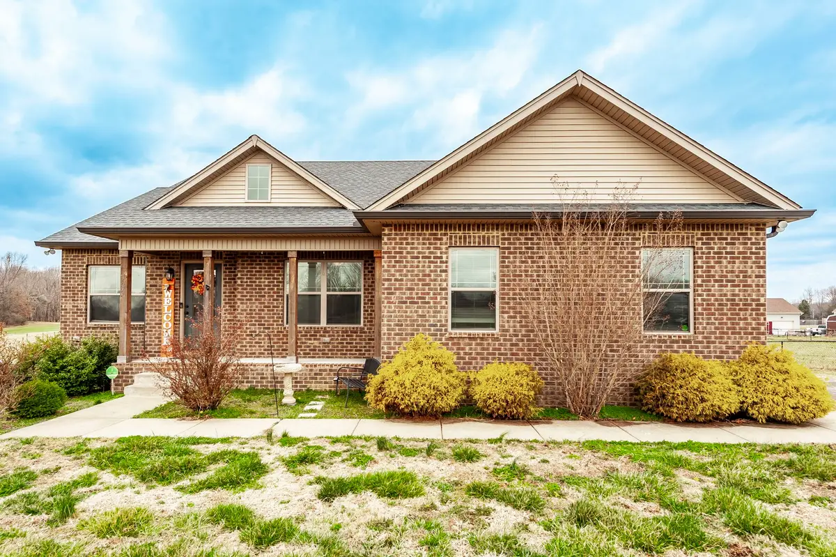 1699 Rapids Rd, Portland, TN 37148 - #1