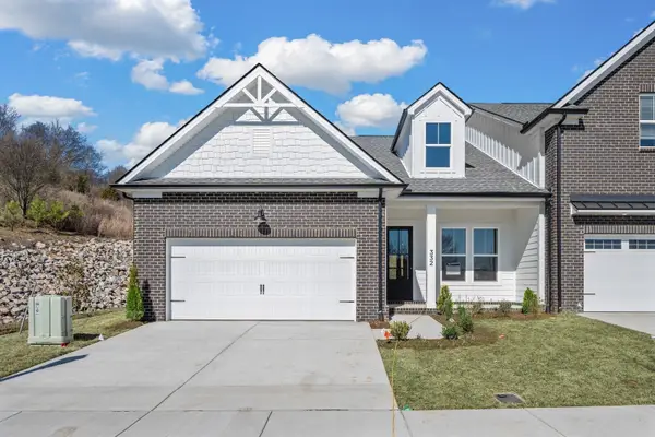 317 Buckwood Ln, Thompsons Station, TN 37179