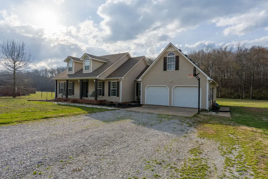801 Cherokee Hills Dr, Loretto, TN 38469 - #3