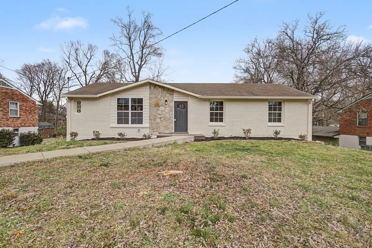 344 Lynn Dr, Nashville, TN 37211 - #1