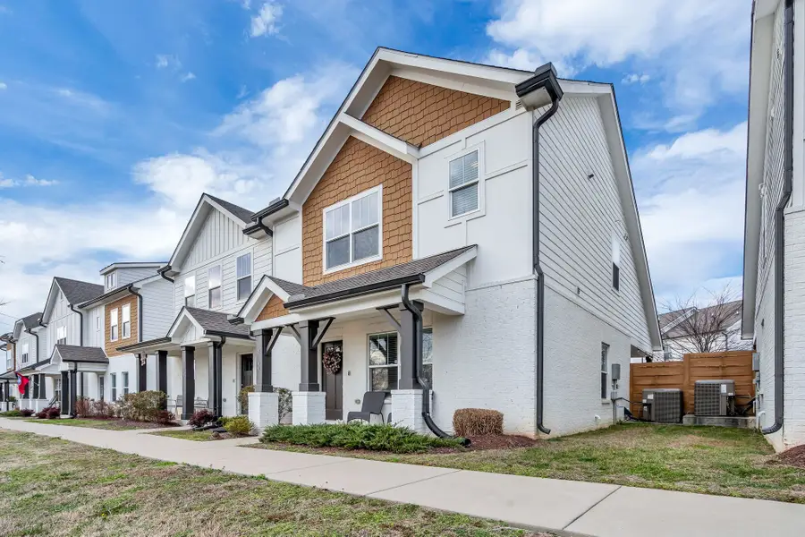 2160 Bayport Ave, Old Hickory, TN 37138 - #2