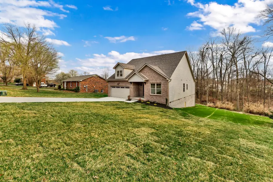 52 West Dr, Clarksville, TN 37040 - #3