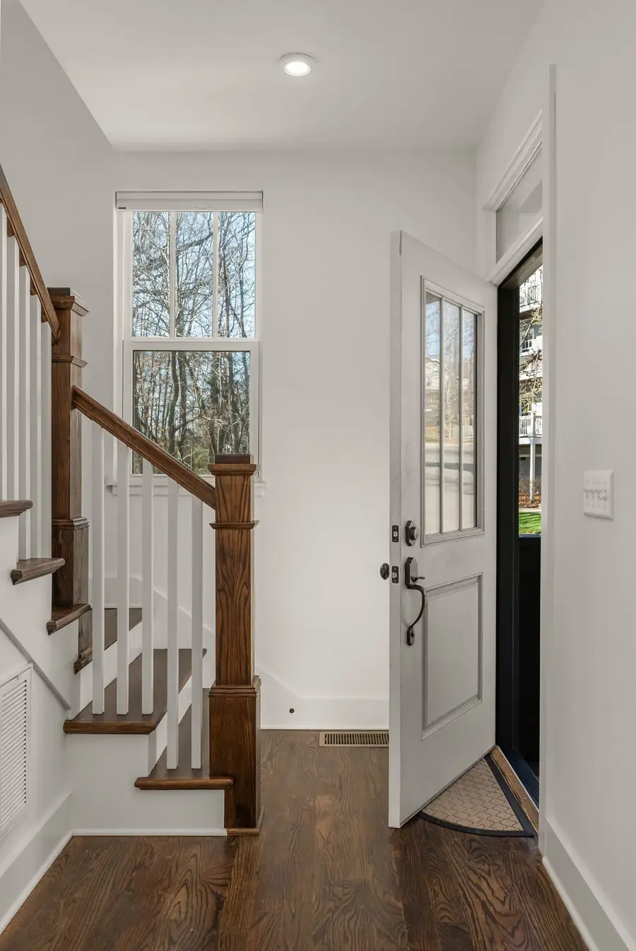 3412 Shelby Bottoms Bnd, Nashville, TN 37206 - #2