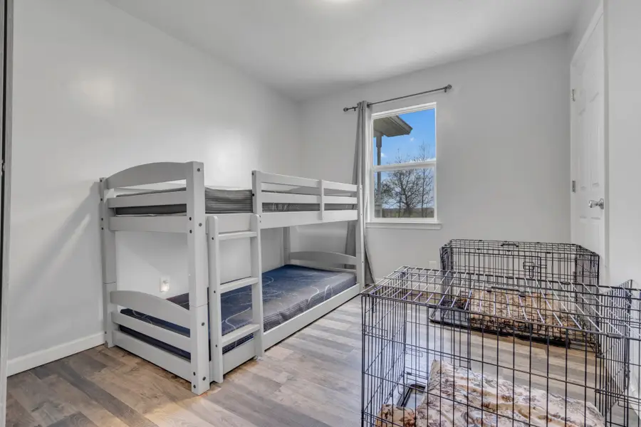 2946 Forks River Rd, Waverly, TN 37185 - #2