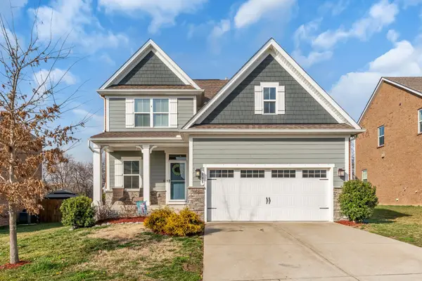 308 Oakley Dr, Gallatin, TN 37066