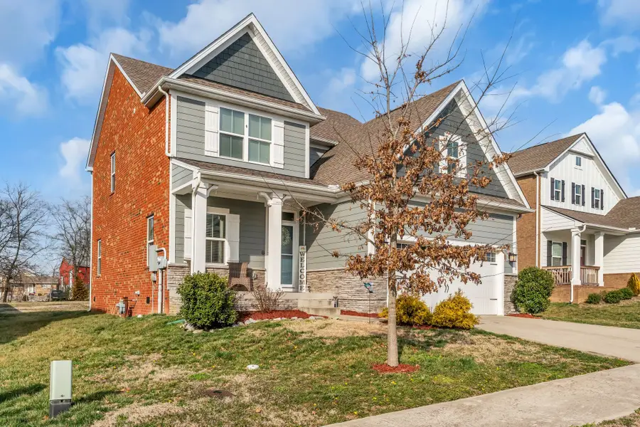 308 Oakley Dr, Gallatin, TN 37066 - #2