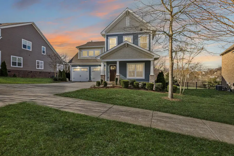 214 Fowler Cir, Franklin, TN 37064 - #2