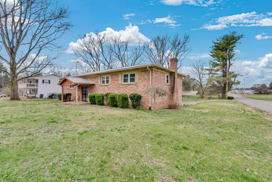 501 Scenic Ln, Cookeville, TN 38506 - #3