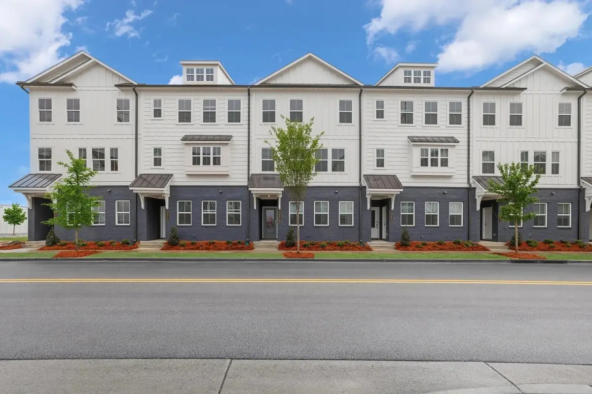 3238 Aberdeen Row, Chattanooga, TN 37407 - #1