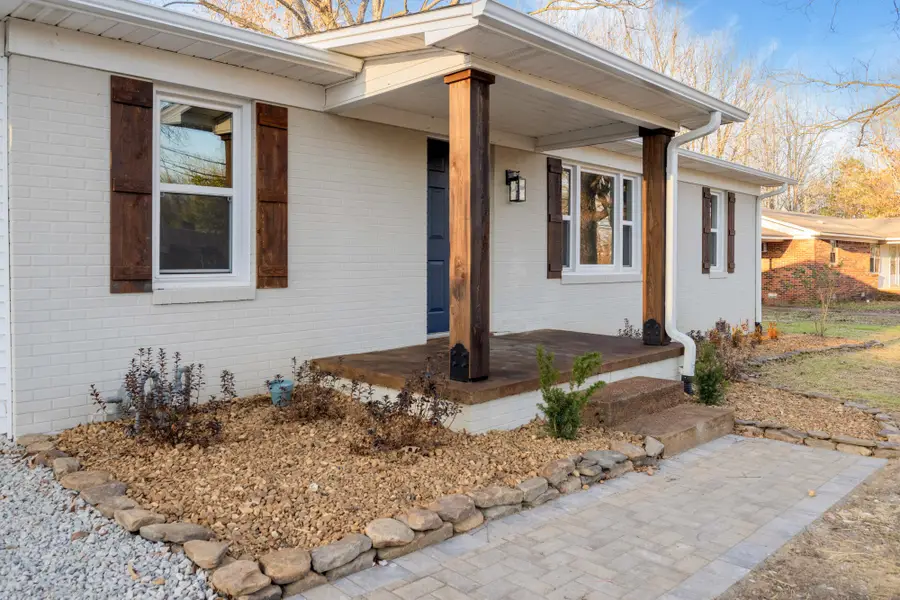 871 Northwood Dr, Huntingdon, TN 38344 - #2