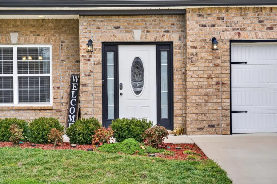 1493 English Oak Dr, Clarksville, TN 37043 - #2