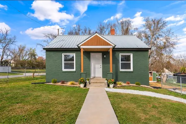 214 Peers St, McMinnville, TN 37110