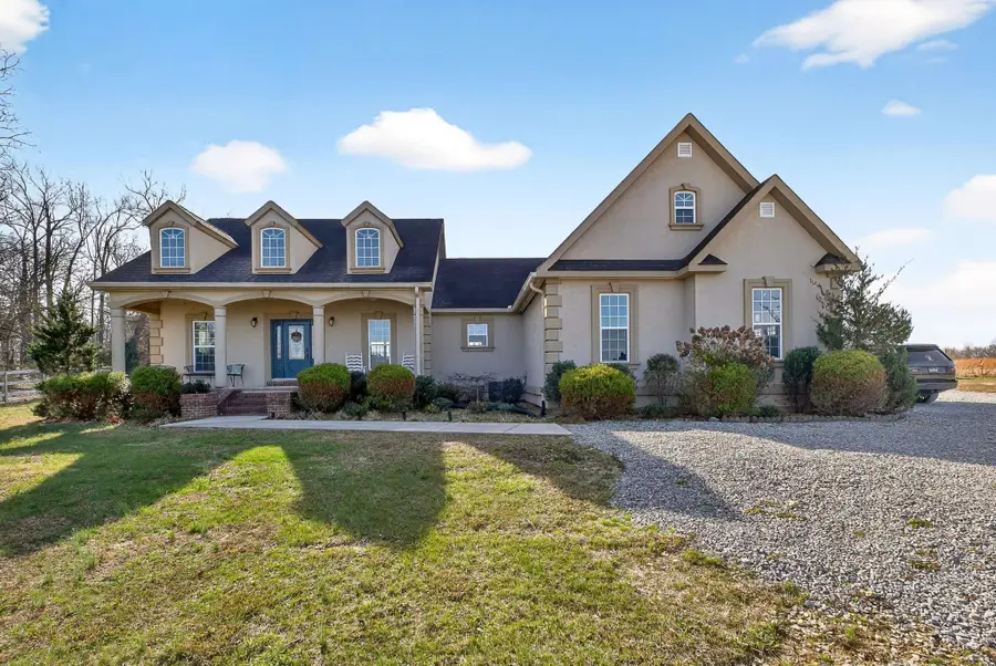 205 Lbl Dr, McMinnville, TN 37110 - #2