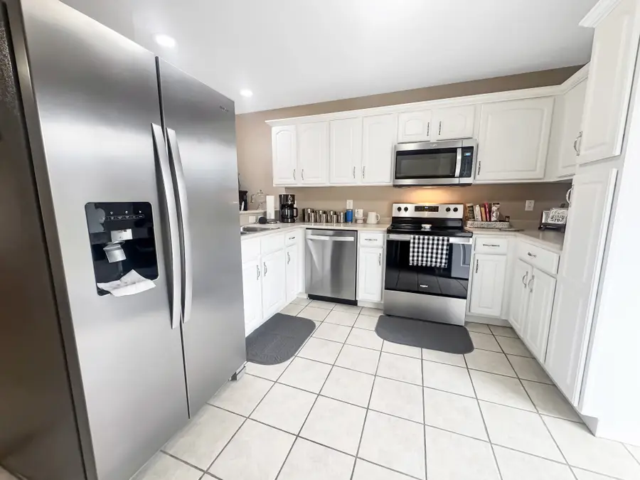 110 Colson Village Ct #110, Dover, TN 37058 - #2