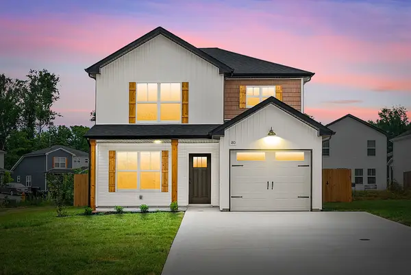 180 Quarry Ridge Rd, Clarksville, TN 37043