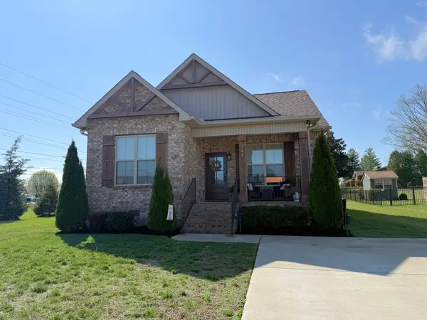 126 Julia Ann Ct, Springfield, TN 37172