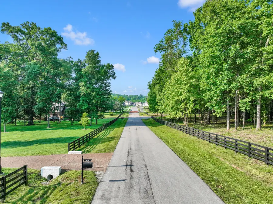 3119 Chase Point Dr, Franklin, TN 37067 - #3