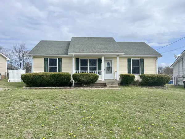 808 Princeton Cir, Clarksville, TN 37042