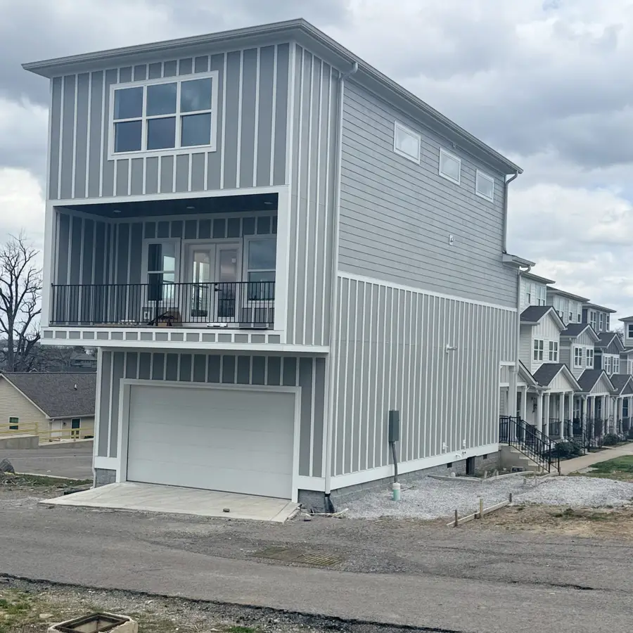 1121 Lawrence Ave #3, Madison, TN 37115 - #3