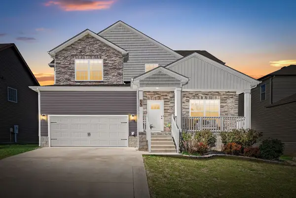 1199 Belvoir Ln, Clarksville, TN 37040