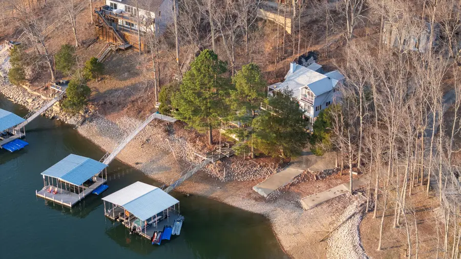 107 Beechnut Dr, Estill Springs, TN 37330 - #2