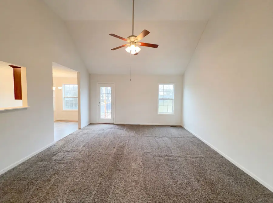 353 Chestnut Grove Ct, Clarksville, TN 37042 - #3