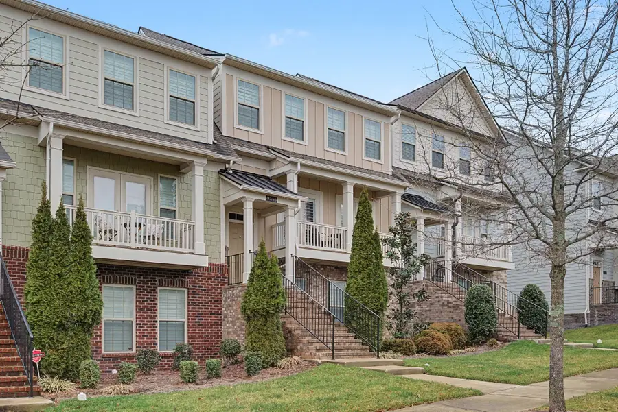 9545 Dresden Sq, Brentwood, TN 37027 - #3