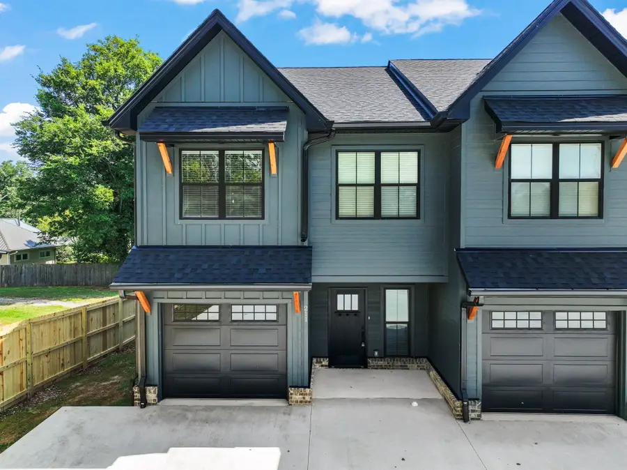 211 S Porter St, Winchester, TN 37398 - #3