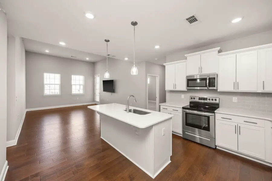 1801 Shadow Green Dr #303, Franklin, TN 37064 - #2