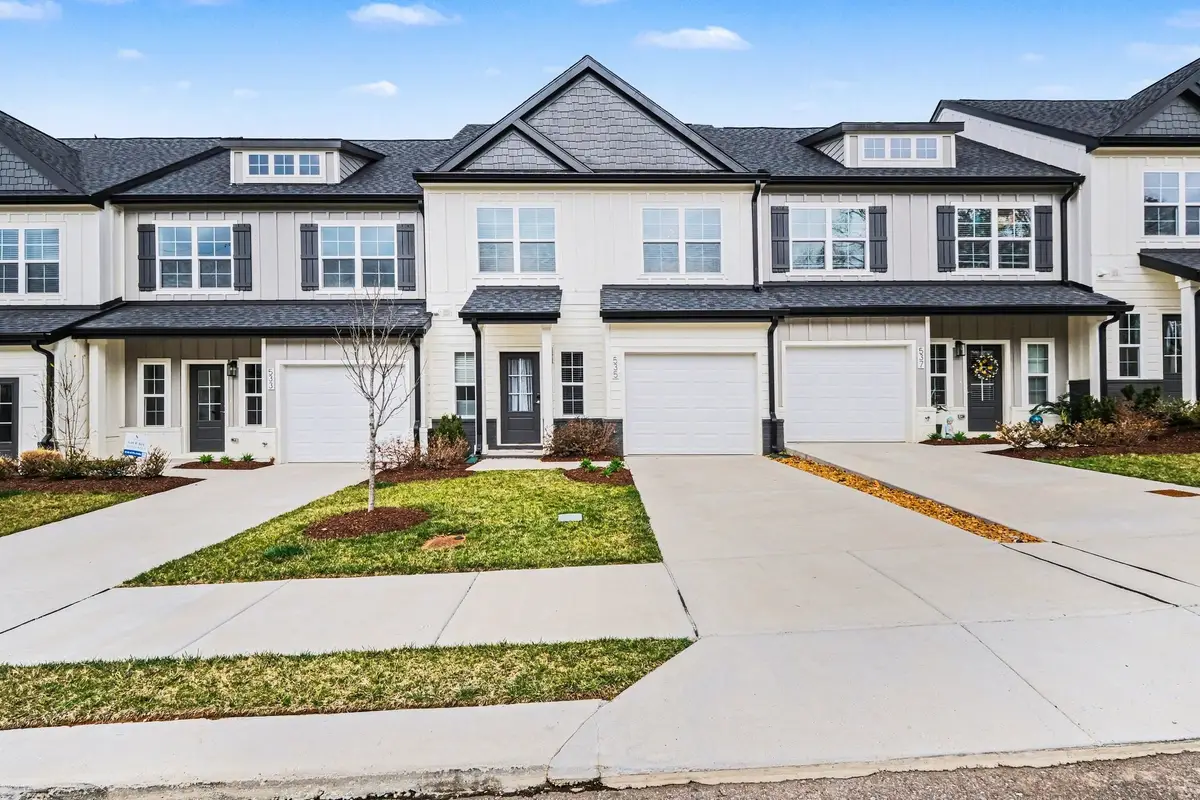 535 Tulip Springs Rd, Hermitage, TN 37076 - #1