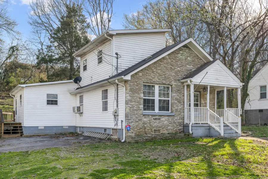 410 Swanson Blvd, Fayetteville, TN 37334 - #2