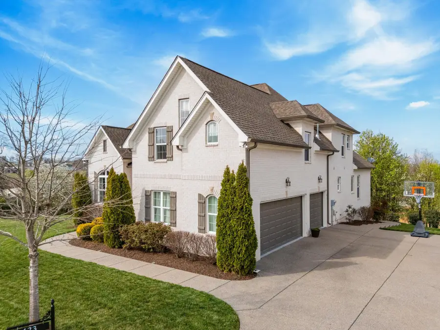 423 Whitley Way, Mount Juliet, TN 37122 - #2