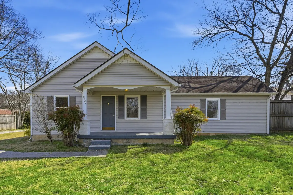 9127 Versailles Rd, Rockvale, TN 37153 - #1