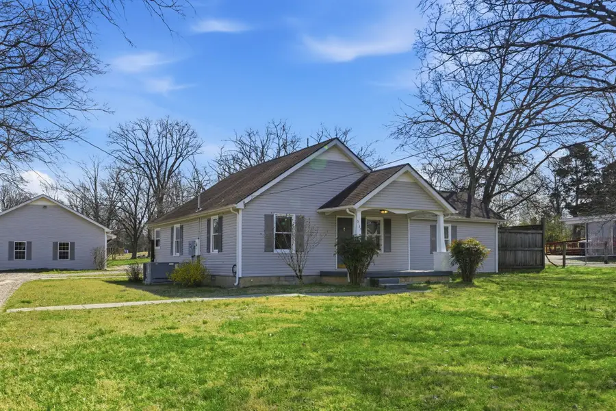 9127 Versailles Rd, Rockvale, TN 37153 - #2